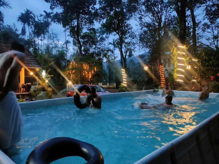 Golden Pearl Private Villa With Pool Vythiri Buitenkant foto